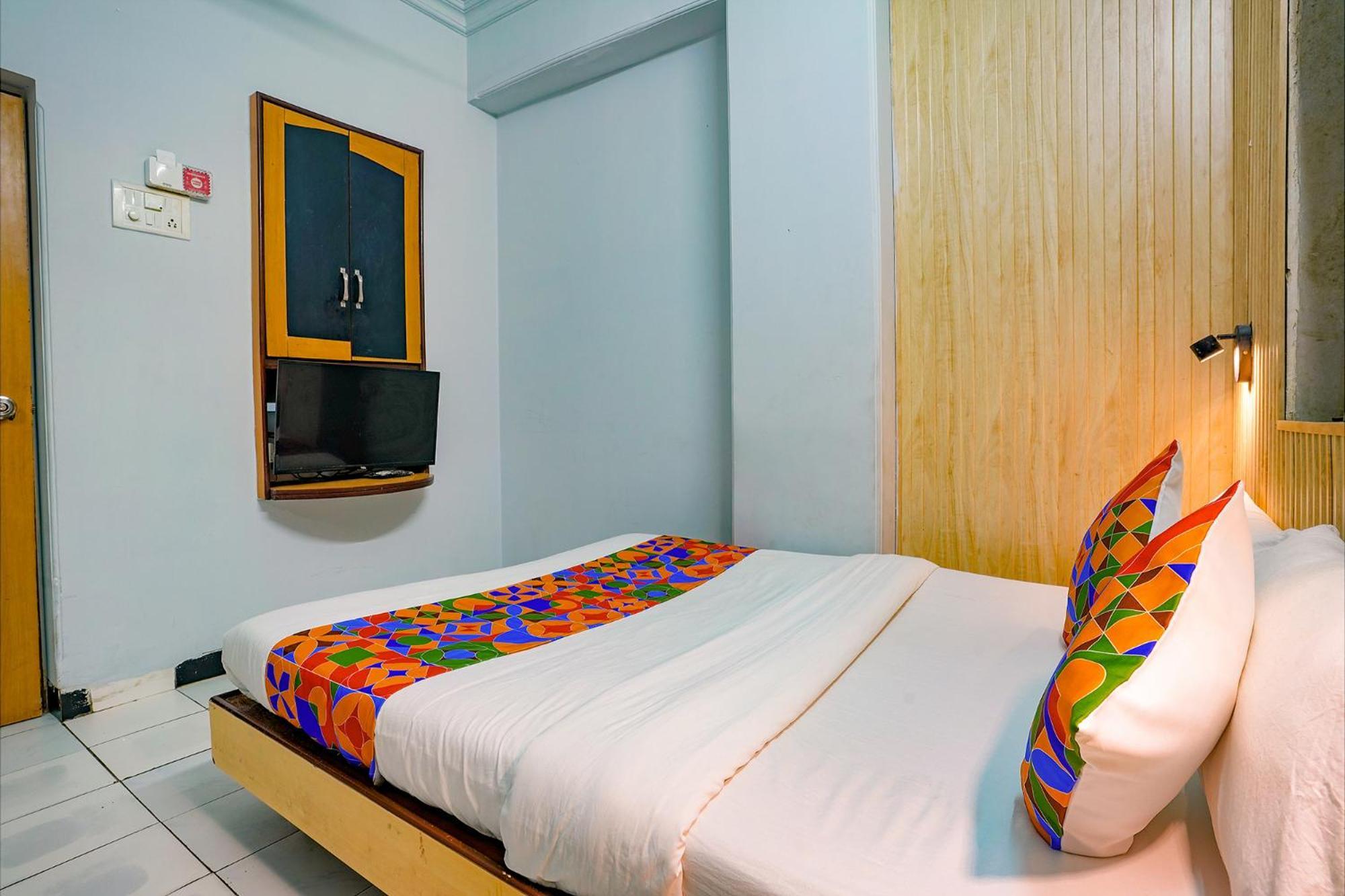 Fabexpress Manas Residency Hotel Mumbai Exterior photo
